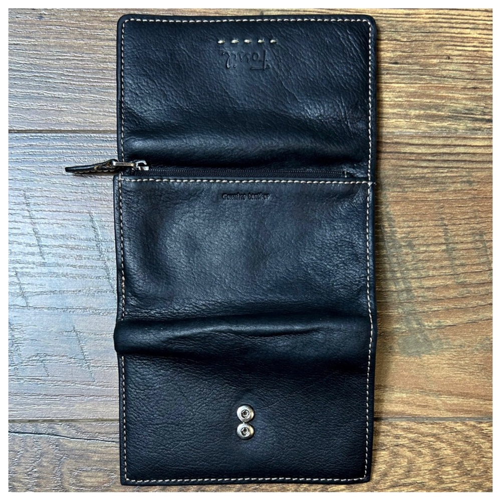 FOSSIL Tri-Fold Wallet - Picture 6 of 10